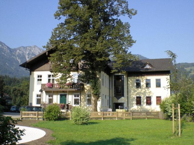 Luise Wehrenfennig & Haus Eva Otel Bad Goisern Dış mekan fotoğraf