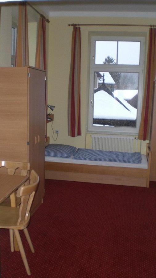 Luise Wehrenfennig & Haus Eva Otel Bad Goisern Oda fotoğraf