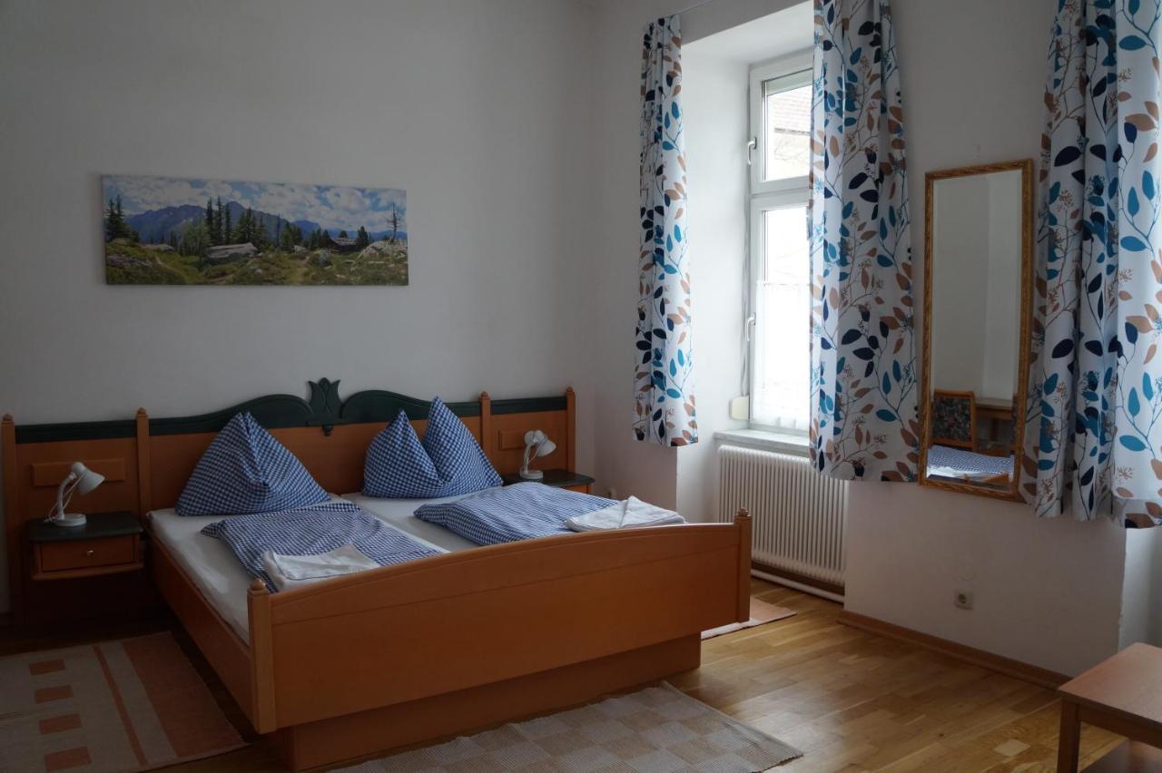 Luise Wehrenfennig & Haus Eva Otel Bad Goisern Oda fotoğraf