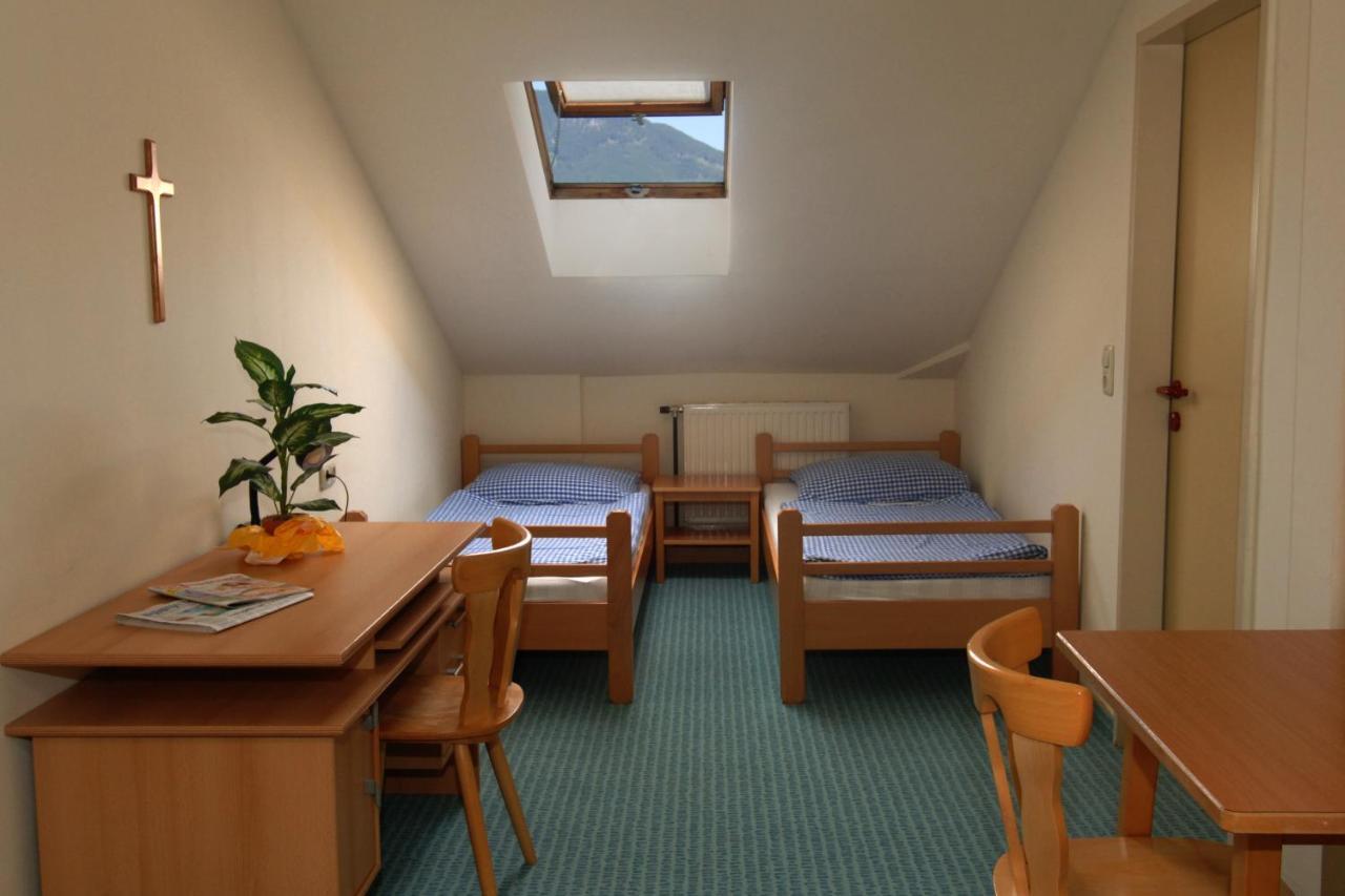 Luise Wehrenfennig & Haus Eva Otel Bad Goisern Oda fotoğraf